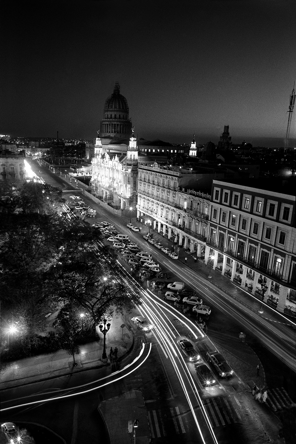 Gallery 6>
														<!--div class=