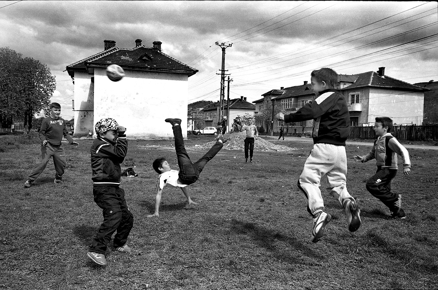 romania_football_>
														<!--div class=