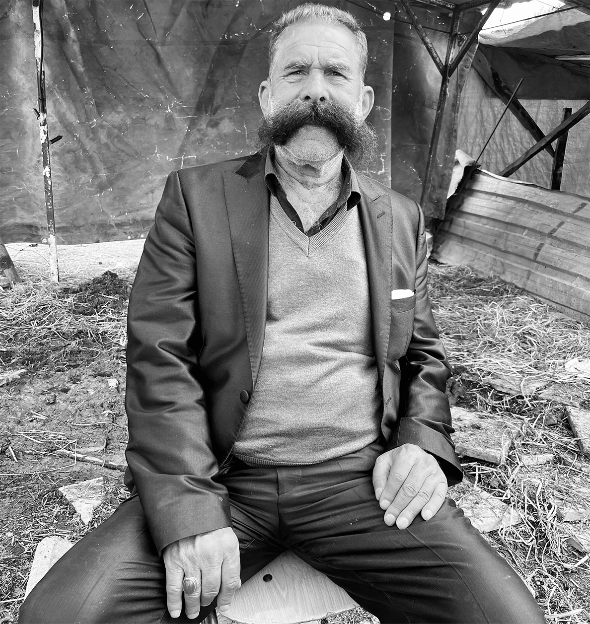 turkey moustache_>
														<!--div class=